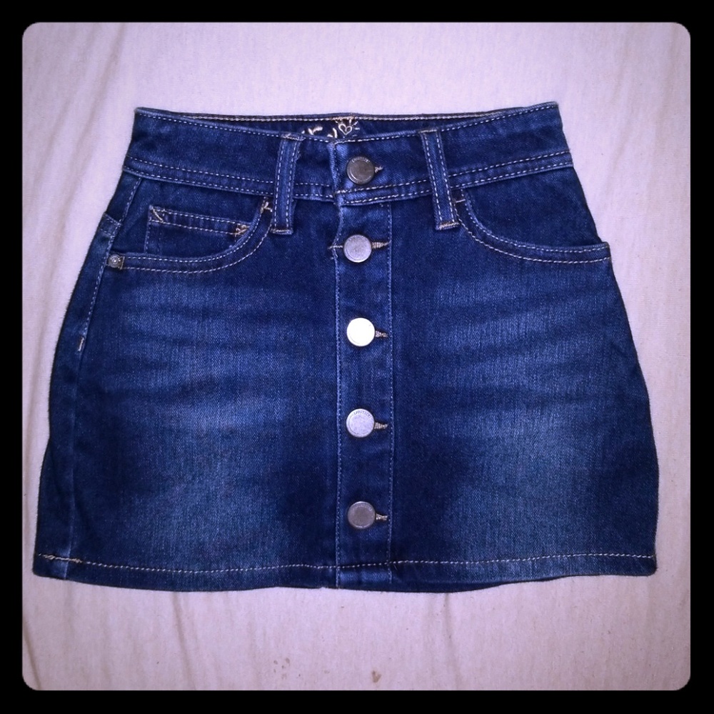 GIRLS BLUE JEAN SKORT SIZE 7